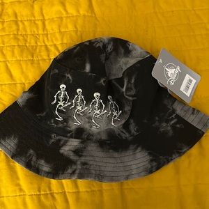 Skeleton Disneyland bucket hat